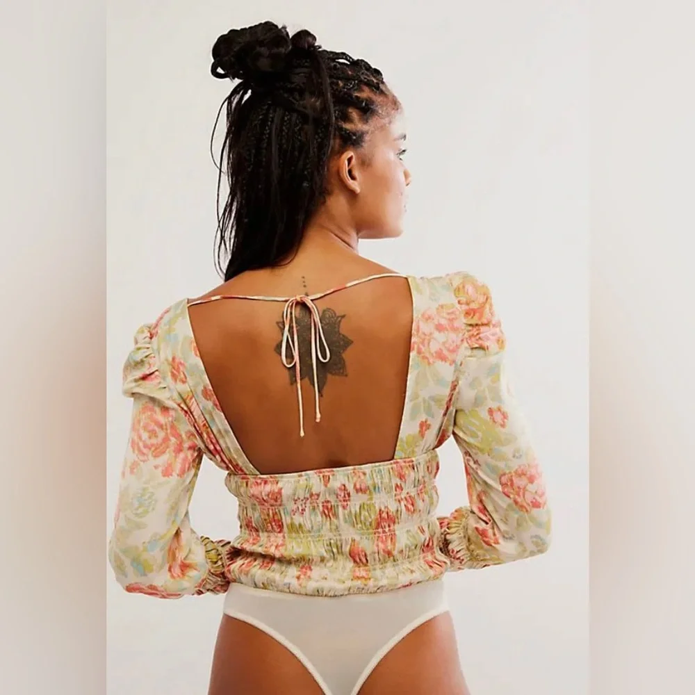 Free People Intimately Smock It To You Bodysuit size Medium Floral Ivory Smocked - Picture 3 of 15